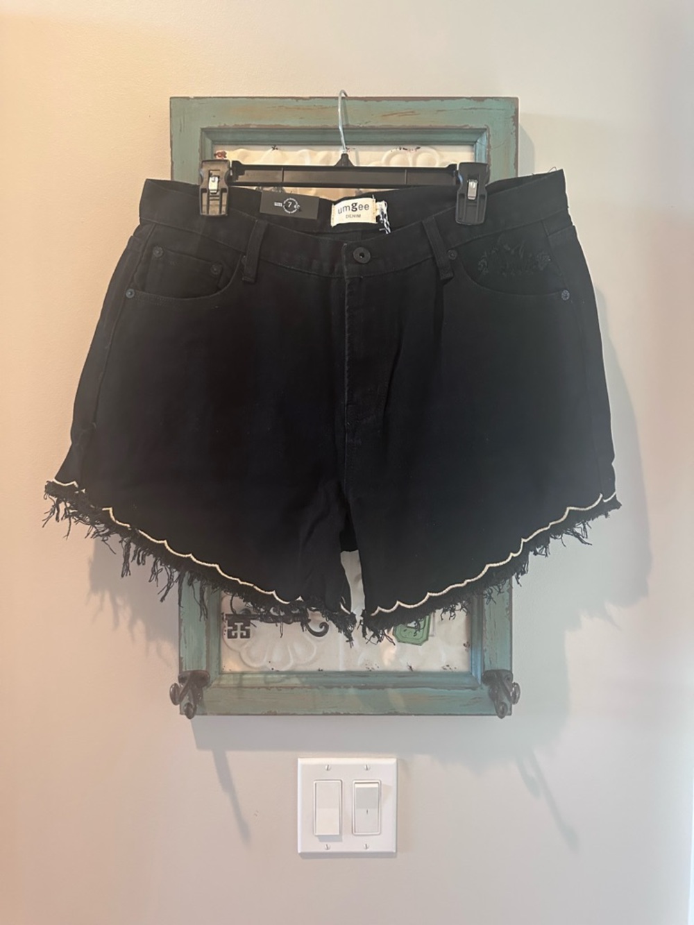 Umgee Black Scalloped Fringe Hem Denim Shorts